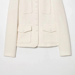 Giacca chic in tweed bianco panna da donna con bottoni decorativi e collo alto classico