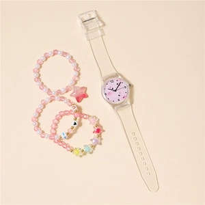 Dettaglio dell'orologio da bambina fenicottero con cinturino trasparente e bracciali