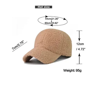 Tabella taglie dettagliata per il cappellino in lana di agnello con misure e dimensioni