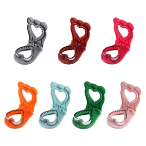 Heart-shaped sandwich cutter and sealer tools in seven vibrant colors for DIY toast bread