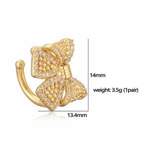 Detail of 18K gold plated bowknot ear cuff with tiny zircons and size specifications