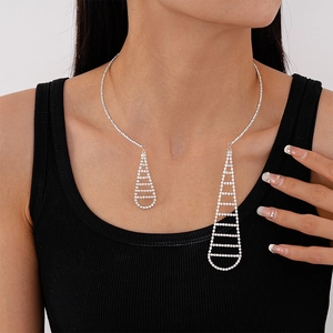 Detailed view of silver choker featuring sparkling water-drop geometric pendants on a model