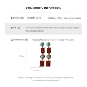 Detailed size chart for vintage OT buckle bracelet with alloy and rhinestone info