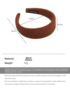 Detail showing dimension 16cm x 4.5cm of caramel wool handmade headband for women