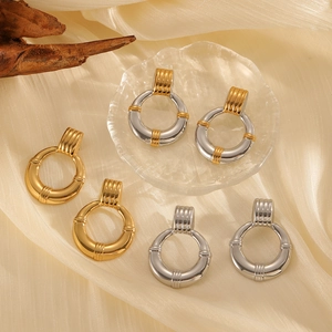 Stainless Steel Hoop Earrings 18K Gold Plated Ribbed Bamboo Design Waterproof Geometric Jewelry For Women