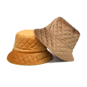 Quilted Bucket Hat Women Winter Warm Sherpa Lined Velvet Rhombus Pattern Solid Color Outdoor Basin Cap