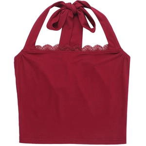 Detail des weinroten Halter-Tops mit zarter Spitzenkante und Nackenschleife zum Binden