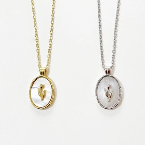S925 silver tulip shell pendant necklaces in gold and silver finish, minimalist oval design