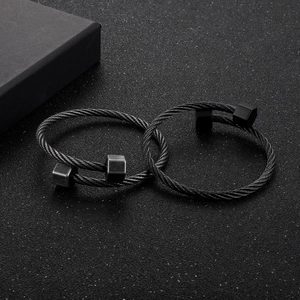 Mens vintage hexagonal stretch cable bracelet in black twisted titanium steel