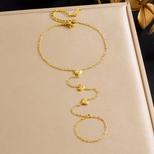 Stainless Steel Gold Plated Heart Hand Chain Bracelet Zircon Inlaid Finger Ring Link Jewelry For Women Fashion Accessory