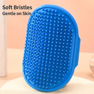 Blaue Silikon-Massagebürste für Haustiere mit weichen Borsten und rutschfestem Griff