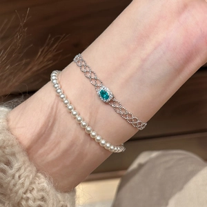 Oval Green Gemstone Bracelet With Zircon Hollow Braided Mesh Chain Copper Adjustable Heart Pendant Vintage Jewelry Women