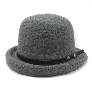 Women Vintage Knitted Bowler Hat Warm Breathable Curled Brim Basin Hat With Leather Strap And Metal Rivets