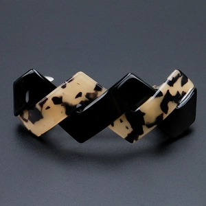 Elegant tortoise shell and black acetate geometric chain hair clip for women