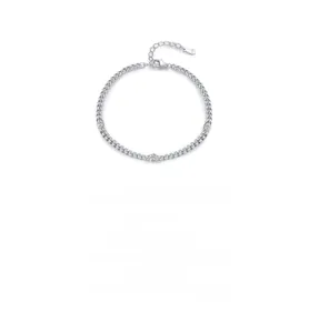 Detail of S925 sterling silver chain bracelet with three round cubic zirconia stones