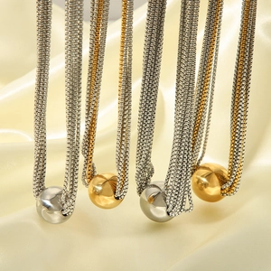 Colliers punk multicouches en acier inoxydable avec mailles et boules polies or et argent