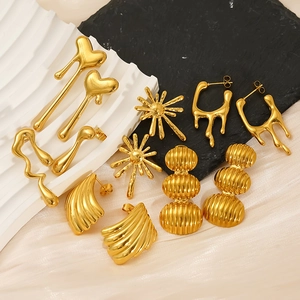 Liquid Metal Heart Geometric Earrings 18k Gold Plated 304 Stainless Steel Hypoallergenic Waterproof Jewelry For Women