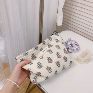 Vintage floral print cotton makeup pouch for cosmetic storage and travel organization