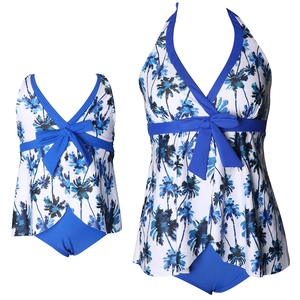 Maillot de bain tankini mère et fille à motif de palmiers bleus avec nœud décoratif