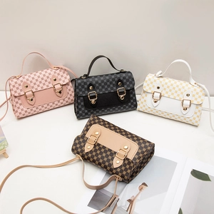 Damen Retro Kleeblatt Muster PU Leder Umhängetasche Mode Kleine Eckige Handtasche Mit Doppelten Schnallen Für Den Alltag