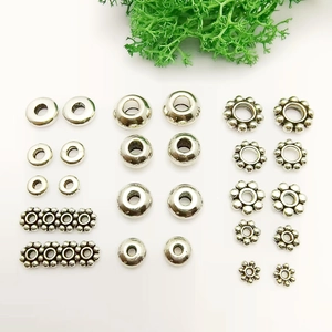 Perles intercalaires flocon en argent tibétain et breloques DIY pour bracelets