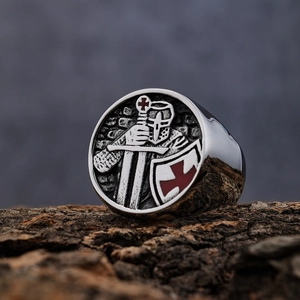 Vintage stainless steel Knights Templar cross ring featuring a warrior with red shield
