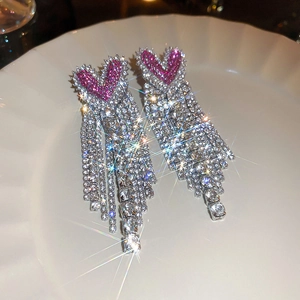 Luxury pink heart tassel earrings with sparkling rhinestones and long silver chains