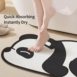 Tapis de bain panda mignon en matériau absorbant doux avec revers antidérapant