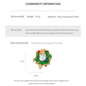 Detailed specs of vintage freshwater pearl brooch with green enamel in alloy