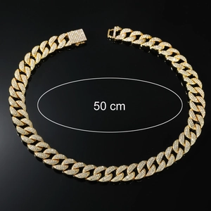 Détails de la chaîne cubaine de 16mm plaquée or sertie de diamants, longueur 50cm
