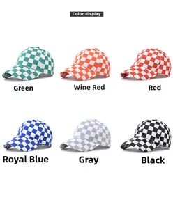 Pantalla de color de gorras de béisbol de cuadros en seis colores con diseño de cuadrícula