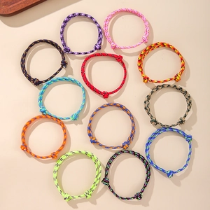 Lot de 12 bracelets tressés colorés avec nœuds coulissants réglables pour femmes