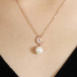 925 Sterling Silver Natural Freshwater Pearl Necklace Rose Gold Plated Crescent Moon Pendant For Women Elegant Gift