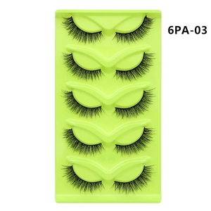 Detailed top view of 5 pairs cat-eye false eyelashes model 6PA-03 on green tray