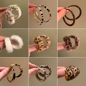 Retro Leopard Print Hoop Earrings For Women With 925 Sterling Silver Earring Post Alloy Geometric Plush Resin Niche Fashion