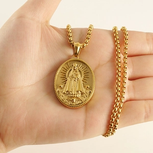 Religiöse Medaillon-Halskette mit 3D-Relief in Goldoptik und feiner Box-Kette