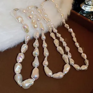 Baroque Imitation Artificial Pearl Necklace Irregular Geometric Iridescent Luster French Retro Clavicle Chain For Women Fashion Jewelry