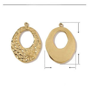Pendentif goutte en acier inoxydable doré avec texture martelée, 25mm x 18mm