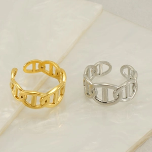 Minimalist adjustable titanium steel open rings in gold and silver link chain design