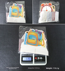 Detail of school party honeycomb centerpieces in packaging with dimensions and weight