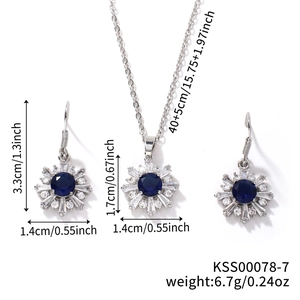 Detailed size parameters for silver snowflake jewelry set with blue stones and measurements