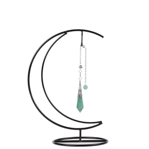 Support en fer en croissant de lune noir avec pendentif pendule en pierre verte