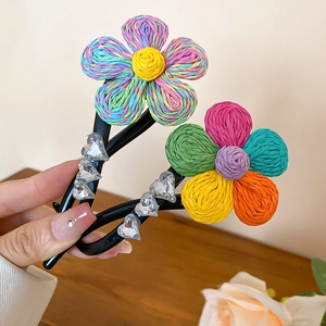 Pince À Cheveux Fleur En Raphia Tissé Coloré Avec Strass Coeur Clip Canard En Acrylique Pour Femmes Accessoire Doux