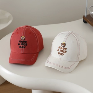 Kids bear crown baseball caps in red and beige with Have a Nice Day embroidery