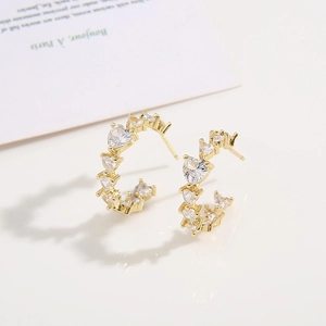 Heart Cubic Zirconia C Shaped Hoop Earrings Copper 18K Gold Plated Irregular Geometric Sparkly Jewelry For Women