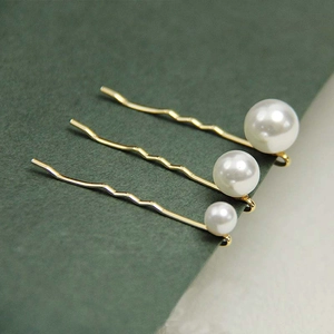 Artificial Pearl Hair Clips Golden Alloy Wavy Bobby Pins Elegant Vintage Style Jewelry Accessories For Women