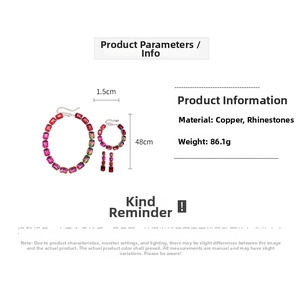 Detailed specs for vintage geometric jewelry set featuring gradient rhinestones and dimensions