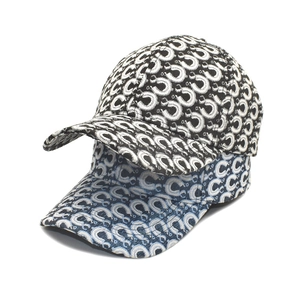 Retro baseball caps with C-pattern jacquard fabric in black and blue color options