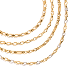 Chaînes superposées en acier plaqué or 18K avec divers styles de maillons pour femmes