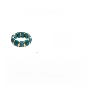 Detailed view of dark green marble acrylic bangle with size 7cm and weight 46.5g